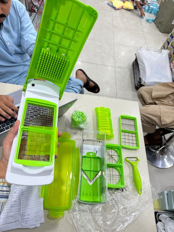 12 In 1 Nicer Dicer Plus Vegetable Slicer Chopper with Premium Quality