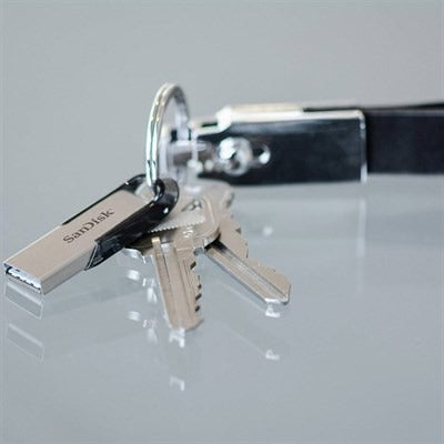 Sandisk Ultra Flair 32gb ( Usb 3.0 Flash Drive )